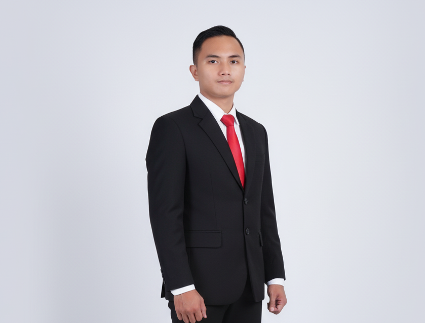 EM. NAZARUDIN MUHKAM ALGHIFARI, M.H